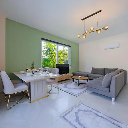 Isik Hotel 4*